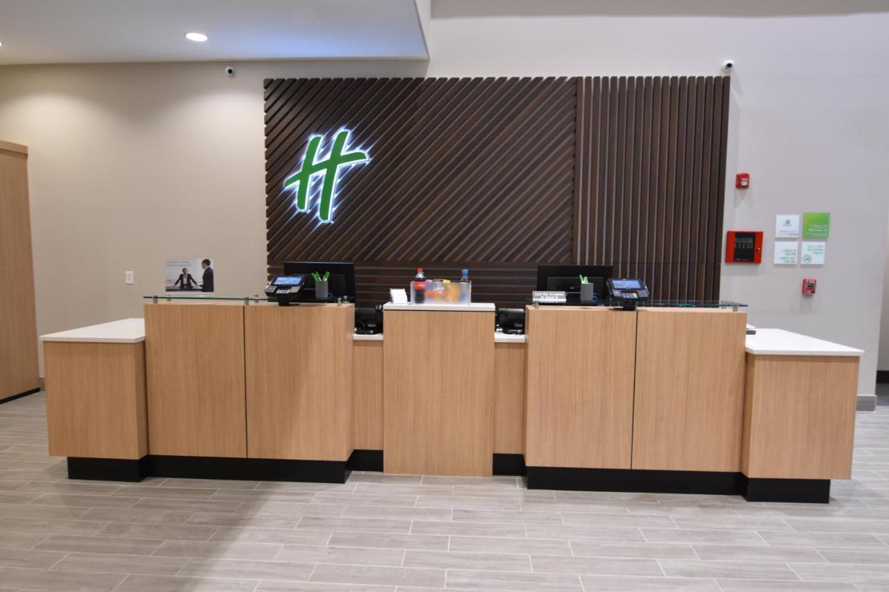 Holiday Inn - Kansas City - Northeast By Ihg מראה חיצוני תמונה